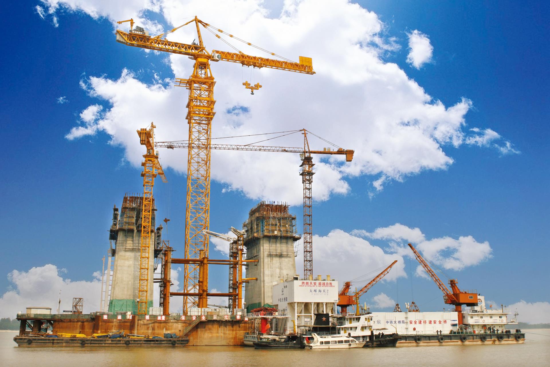 世界杯投注-世界杯足球投注平台 世界杯投注平台支持全程赛事竞猜,数据同步、赔率实时更新,是球迷畅玩世界杯足球投注的理想选择。