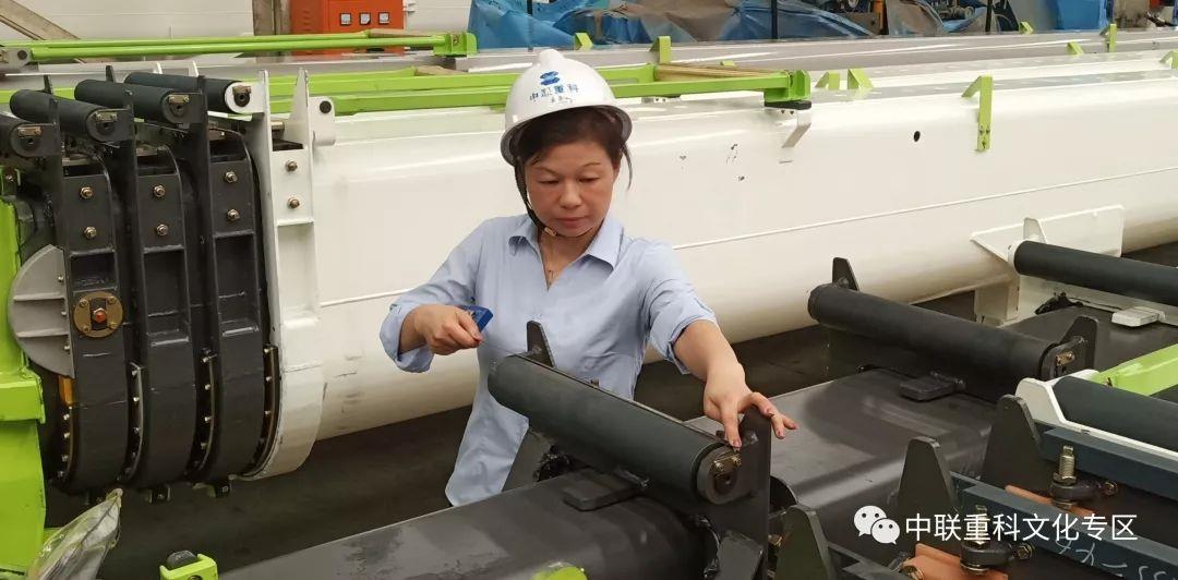 世界杯投注-世界杯足球投注平台 世界杯投注平台支持全程赛事竞猜,数据同步、赔率实时更新,是球迷畅玩世界杯足球投注的理想选择。