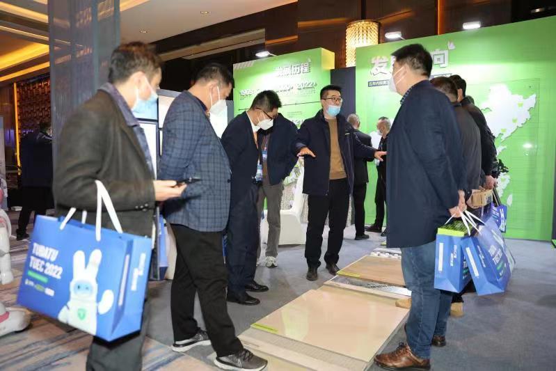 世界杯投注-世界杯足球投注平台 世界杯投注平台支持全程赛事竞猜,数据同步、赔率实时更新,是球迷畅玩世界杯足球投注的理想选择。